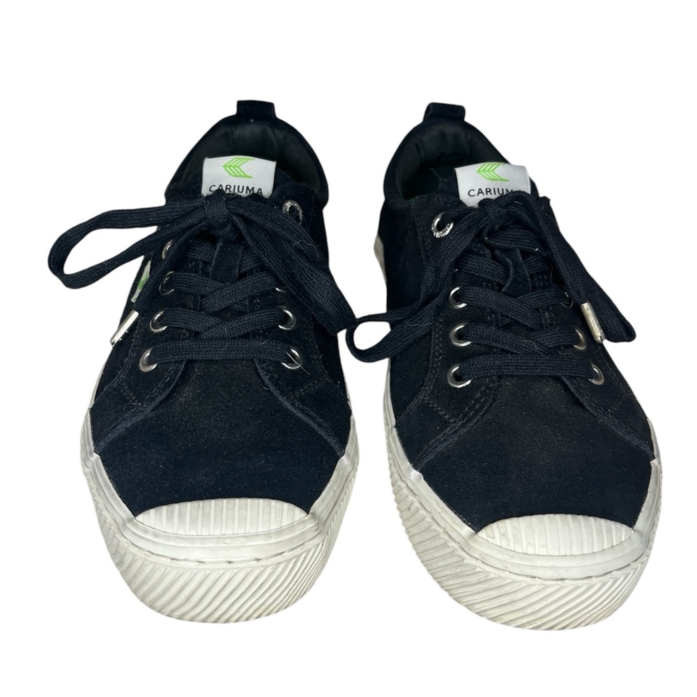 Cariuma OCA low black suede sneakers Sz 8